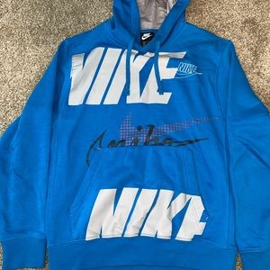 Used Nike Hoodie Small